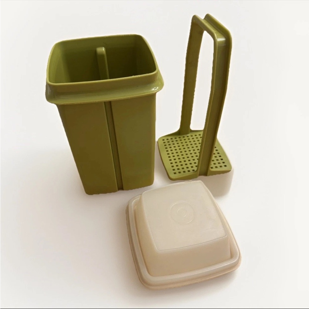 Vintage Tupperware Pickle Keeper Container 1330-5 Avocado Green Complete 3 Pc